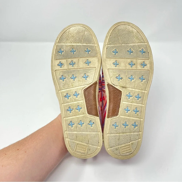 Toms Avalon Raspberry Stripe Woven Slip On Sneakers - Picture 7 of 10